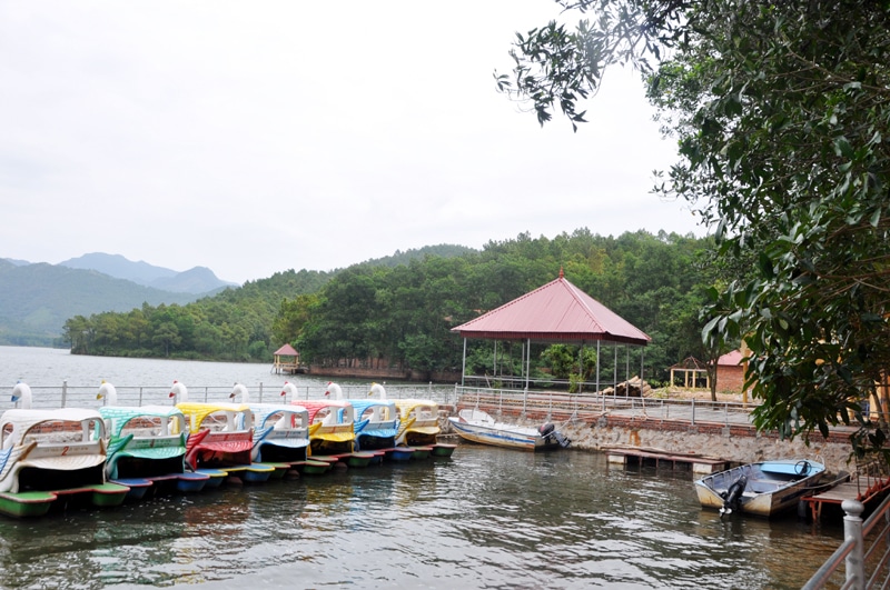 Review Hồ Khe Chè - Địa điểm dã ngoại cực "chill" tại Quảng Ninh 2023
