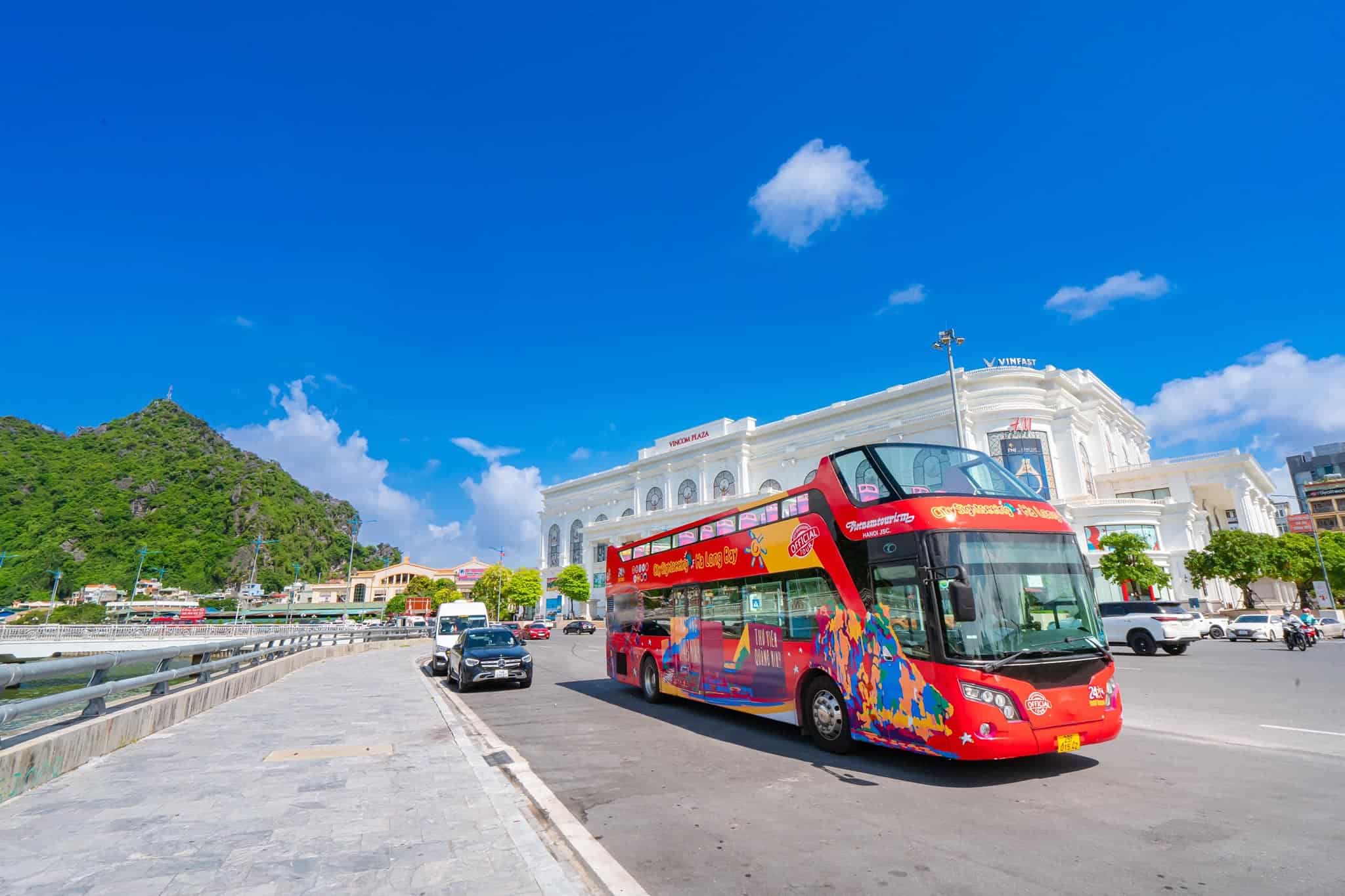 Giá vé dịch vụ xe bus 2 tầng City Tour Hạ Long năm 2024