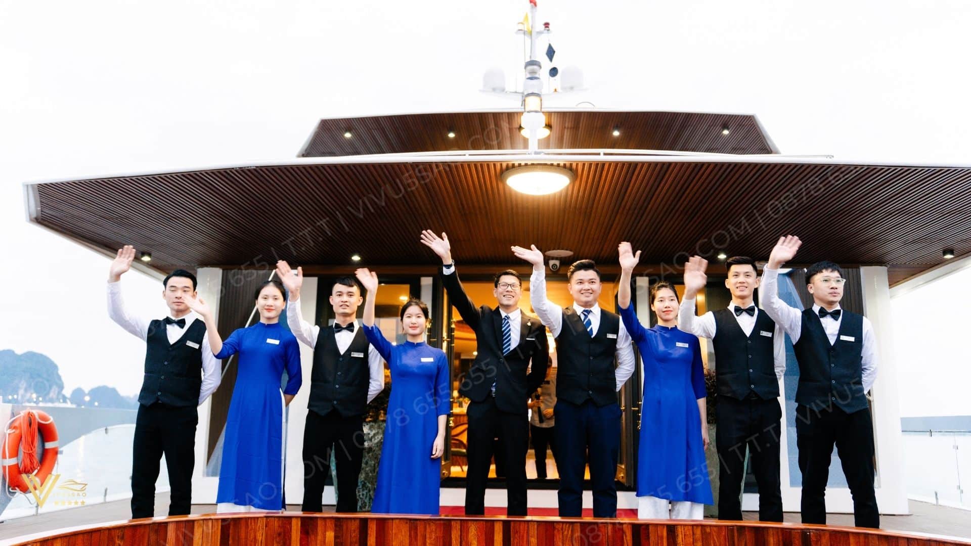 Review Du Thuyền Symphony Hạ Long Cruise 5 Sao - Cảng Tàu Sunworld 2024