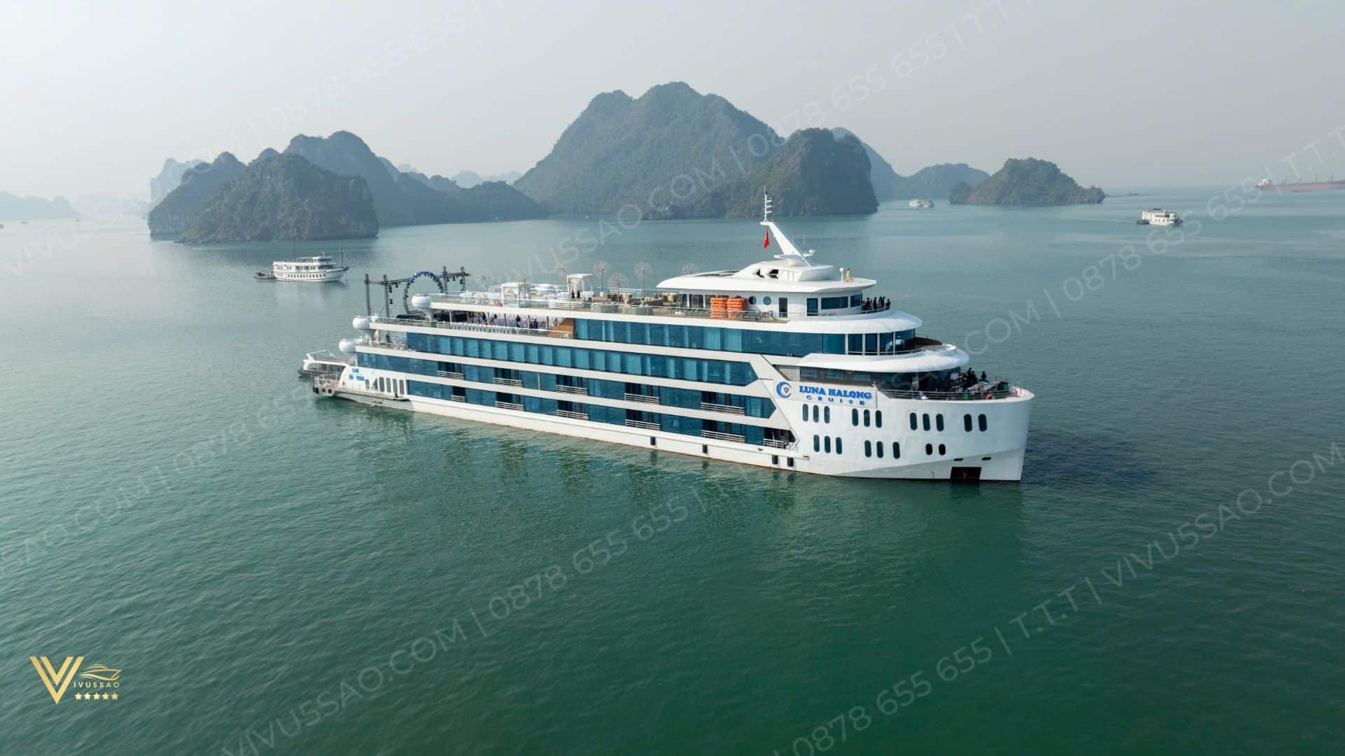 Du Thuyền Luna Halong Cruise – Địa Điểm Tổ Chức Ăn Tối Lãng Mạn Tại Hạ Long 2025