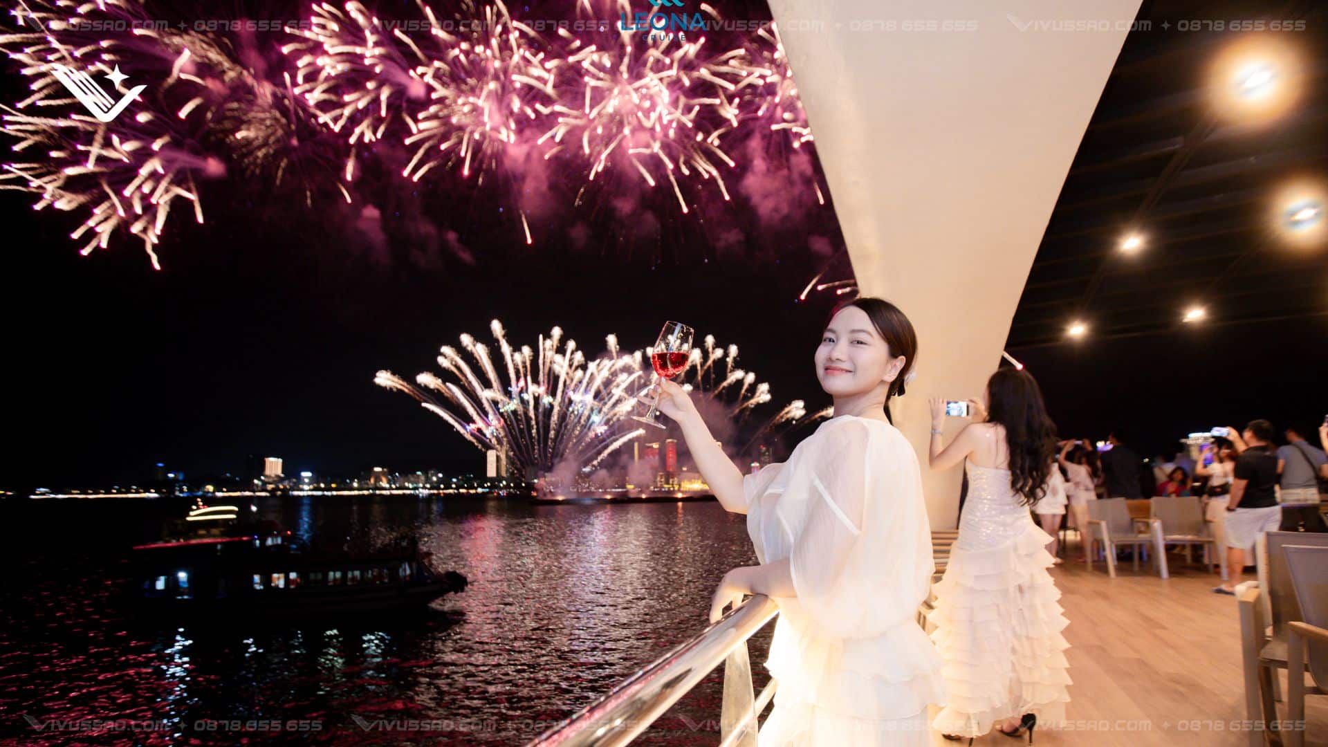 Leona Cruise Hạ Long 2026 - Giá Tour, Review, Lịch Trình và Ưu Đãi Mới Nhất Review Leona Cruise Hạ Long 2026: Giá Tour, Lịch Trình & Trải Nghiệm Đáng Thử