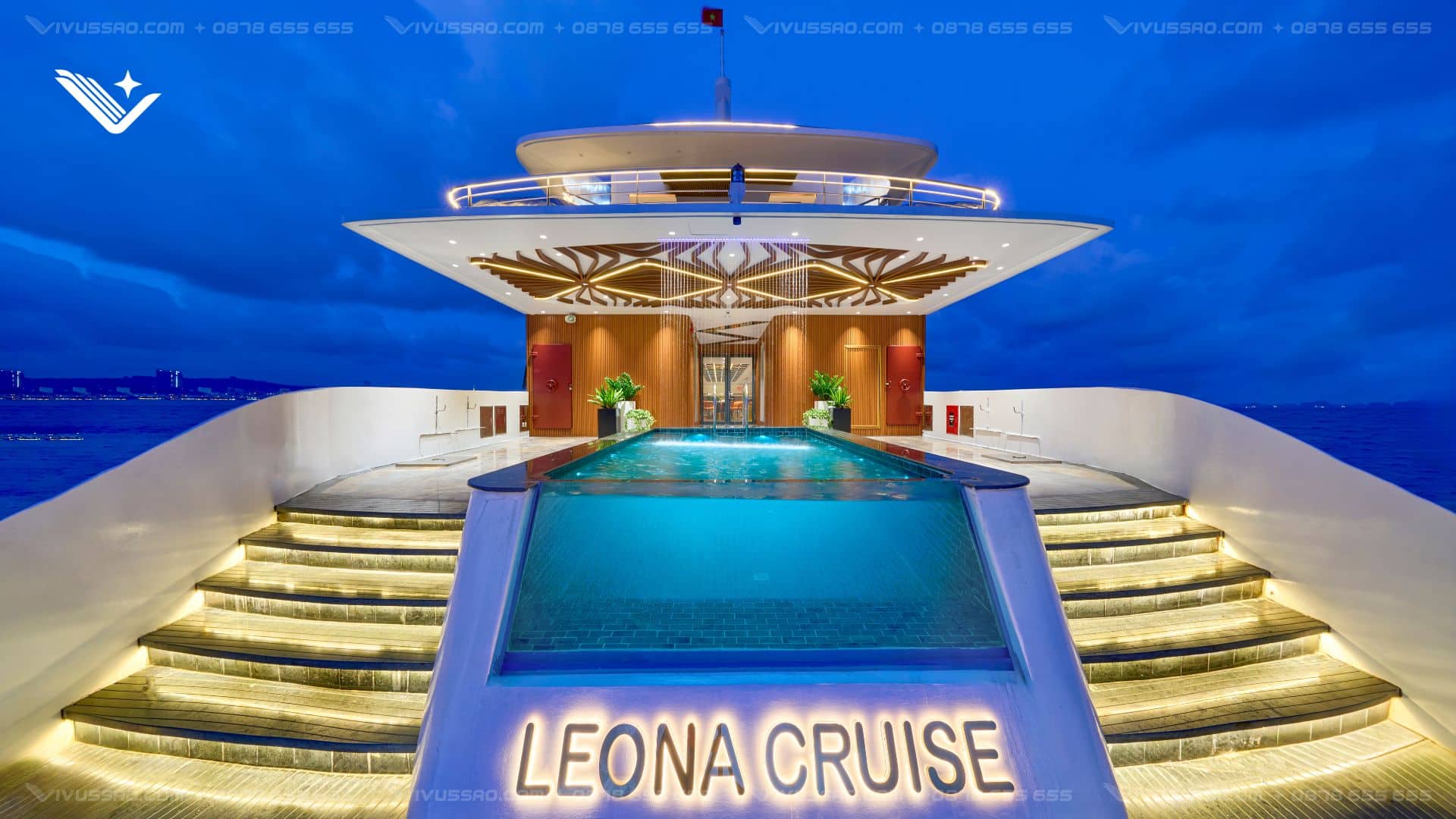 Leona Cruise Hạ Long 2026 - Giá Tour, Review, Lịch Trình và Ưu Đãi Mới Nhất Review Leona Cruise Hạ Long 2026: Giá Tour, Lịch Trình & Trải Nghiệm Đáng Thử