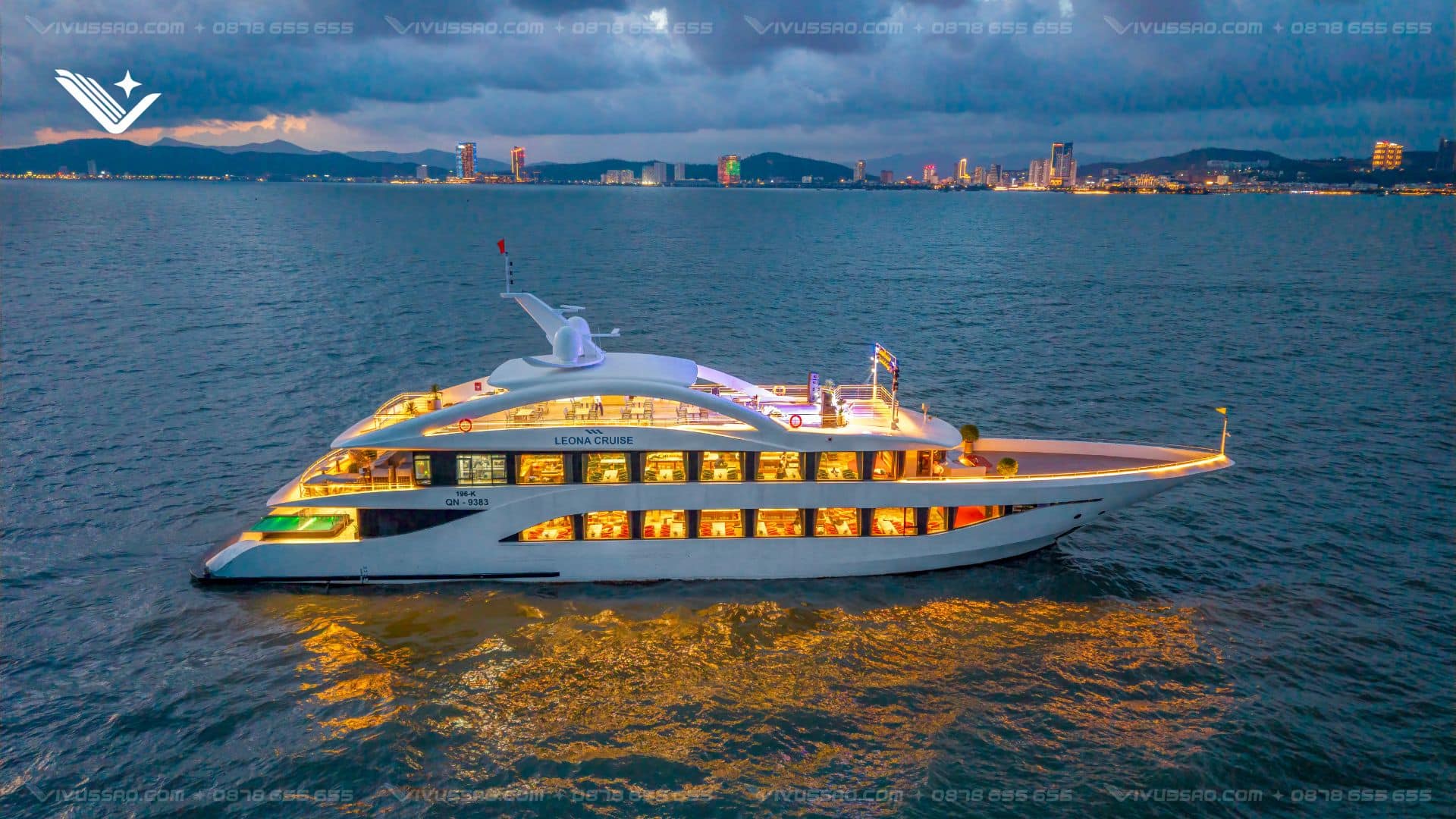 Leona Cruise Hạ Long 2026 - Giá Tour, Review, Lịch Trình và Ưu Đãi Mới Nhất Review Leona Cruise Hạ Long 2026: Giá Tour, Lịch Trình & Trải Nghiệm Đáng Thử
