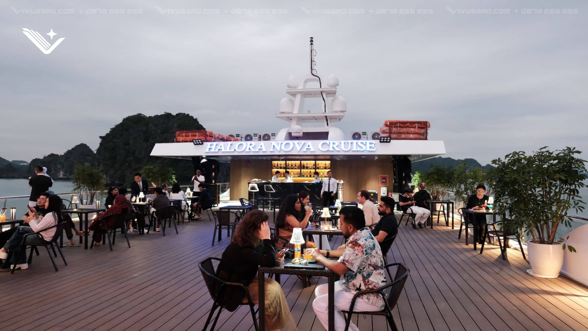 Review Halora Nova Cruise 2026 | Du Thuyền 5 Sao Mới Nhất Vịnh Lan Hạ Halora Nova Cruise 2026 | Review Du Thuyền 5 Sao Mới Nhất Vịnh Lan Hạ