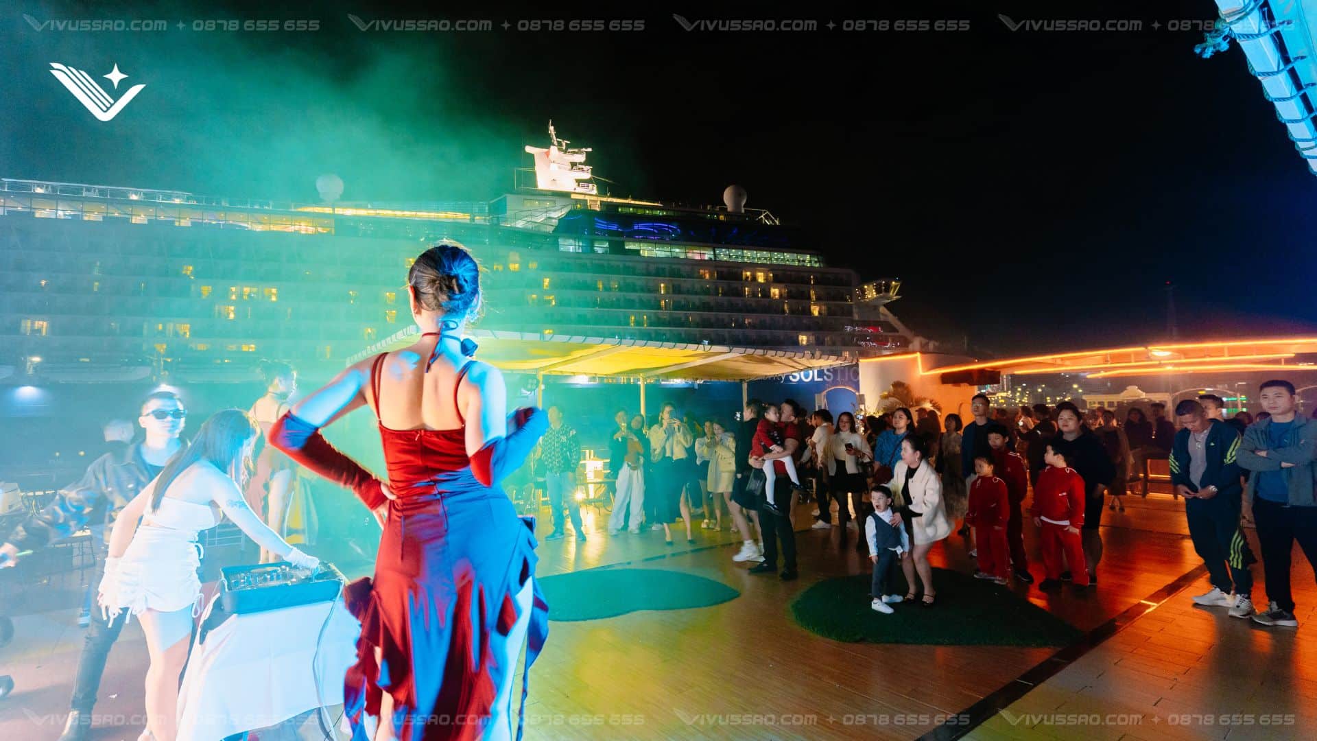 Halong Princess Dinner Cruise | Tour Ăn Tối Trên Vịnh Hạ Long Đẳng Cấp 5 Sao Halong Princess Dinner Cruise | Tour Ăn Tối Trên Vịnh Hạ Long Đẳng Cấp 5 Sao