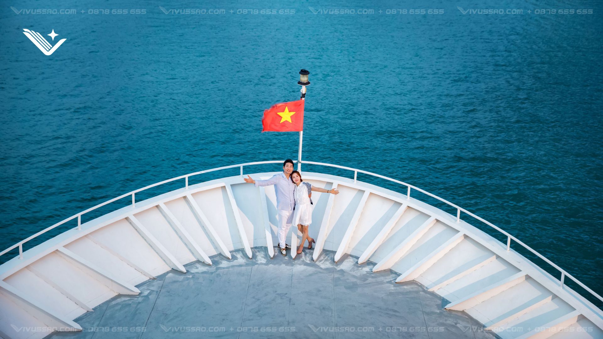Halong Princess Dinner Cruise | Tour Ăn Tối Trên Vịnh Hạ Long Đẳng Cấp 5 Sao Halong Princess Dinner Cruise | Tour Ăn Tối Trên Vịnh Hạ Long Đẳng Cấp 5 Sao