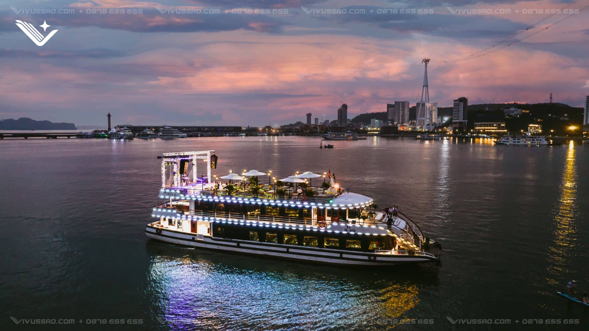 Review Du Thuyền Iris Cruise Hạ Long 2026: Lịch Trình & Bảng Giá Mới Nhất Review Du Thuyền Iris Cruise Hạ Long 2026: Lịch Trình & Bảng Giá Mới Nhất
