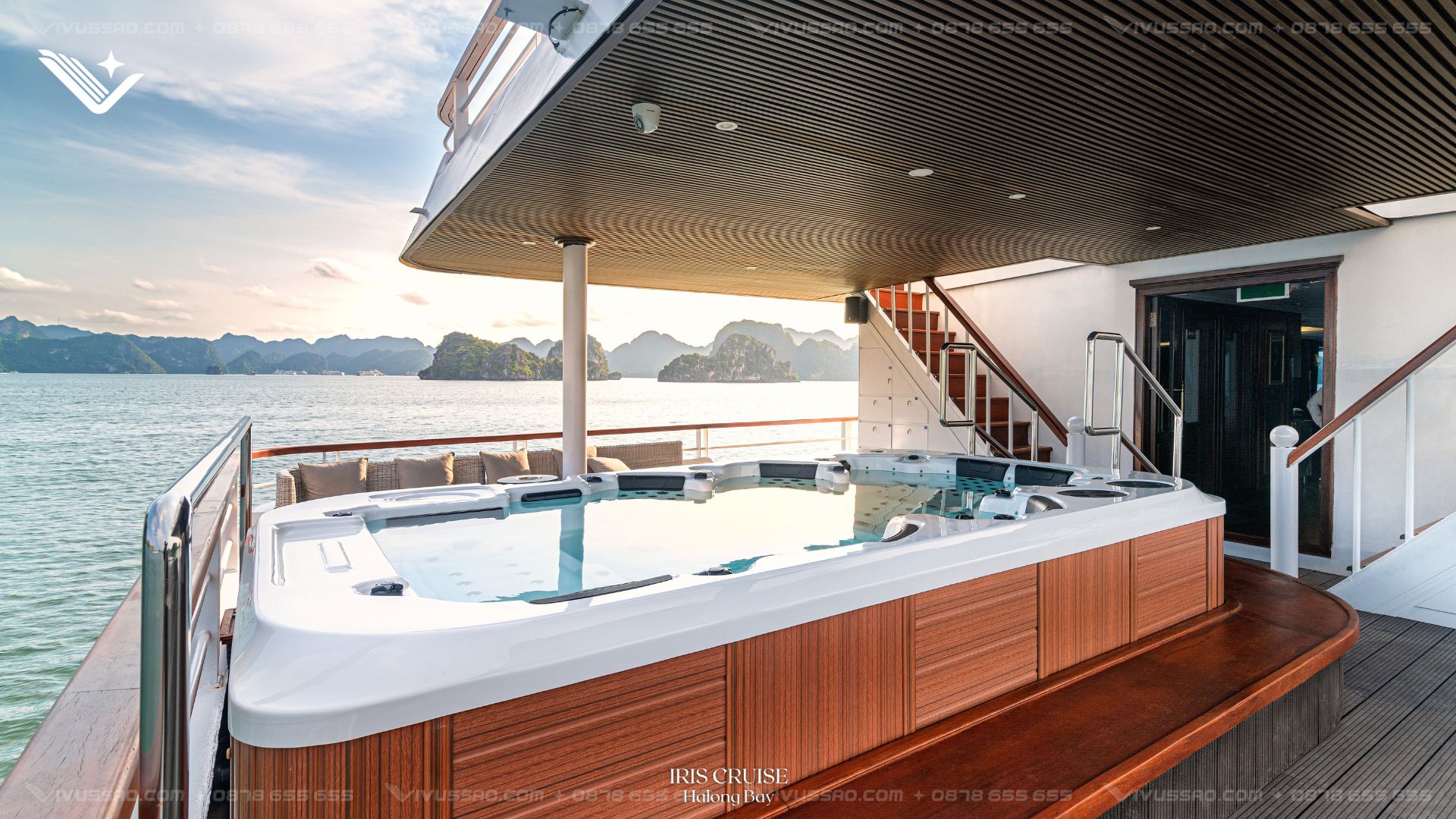 Review Du Thuyền Iris Cruise Hạ Long 2026: Lịch Trình & Bảng Giá Mới Nhất Review Du Thuyền Iris Cruise Hạ Long 2026: Lịch Trình & Bảng Giá Mới Nhất