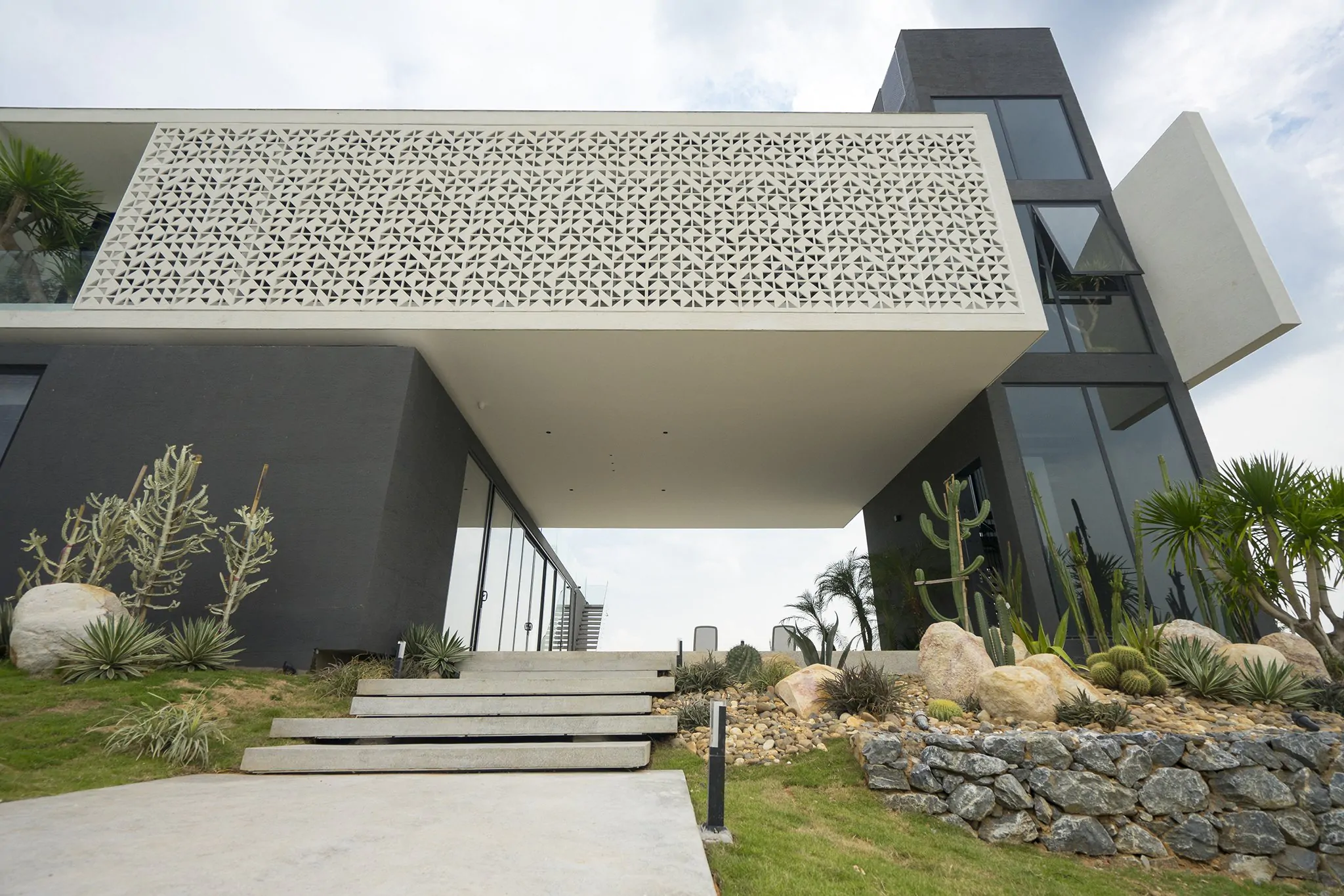 Đặt phòng S-Hill Villa Tuần Châu