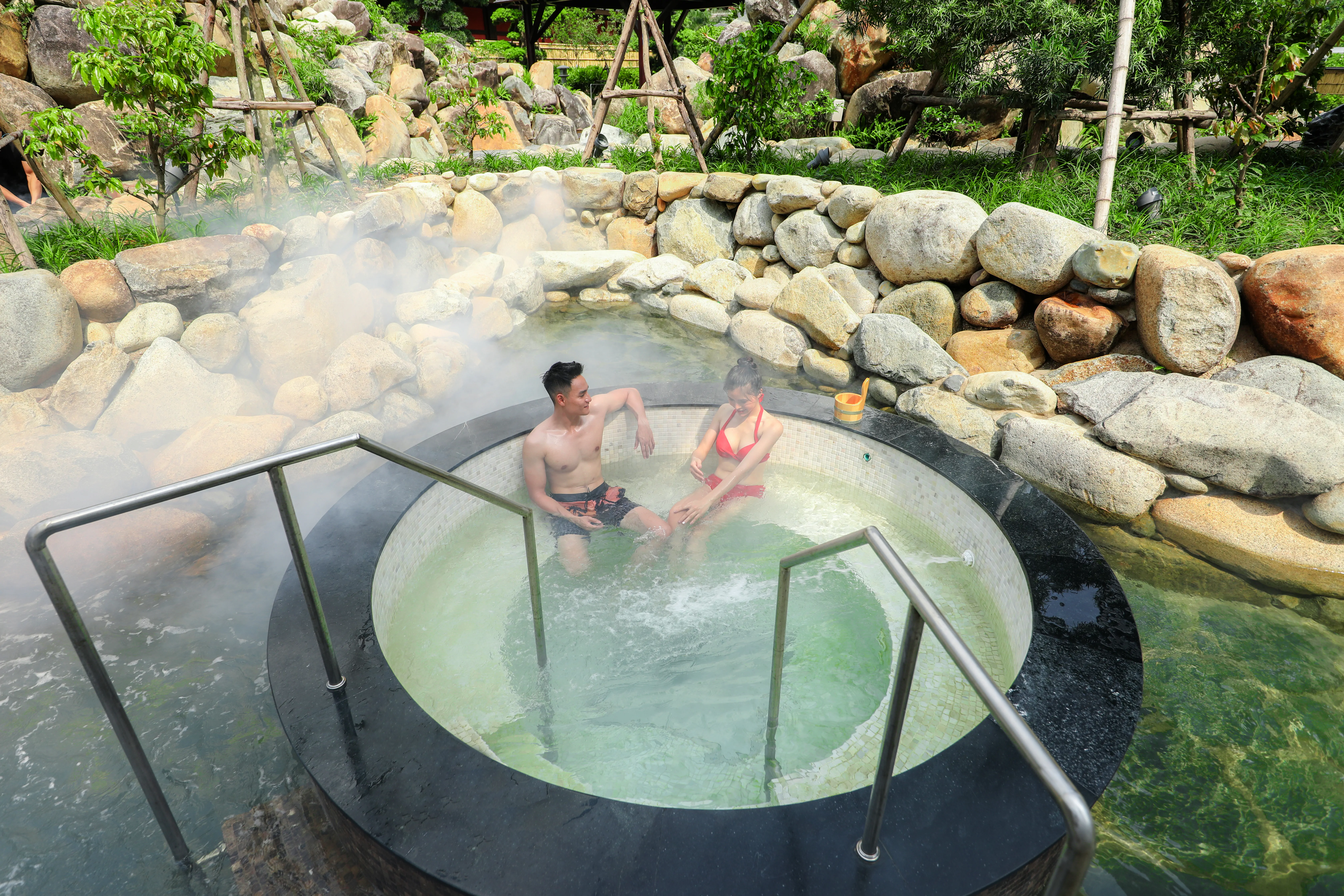Giá vé yoko onsen