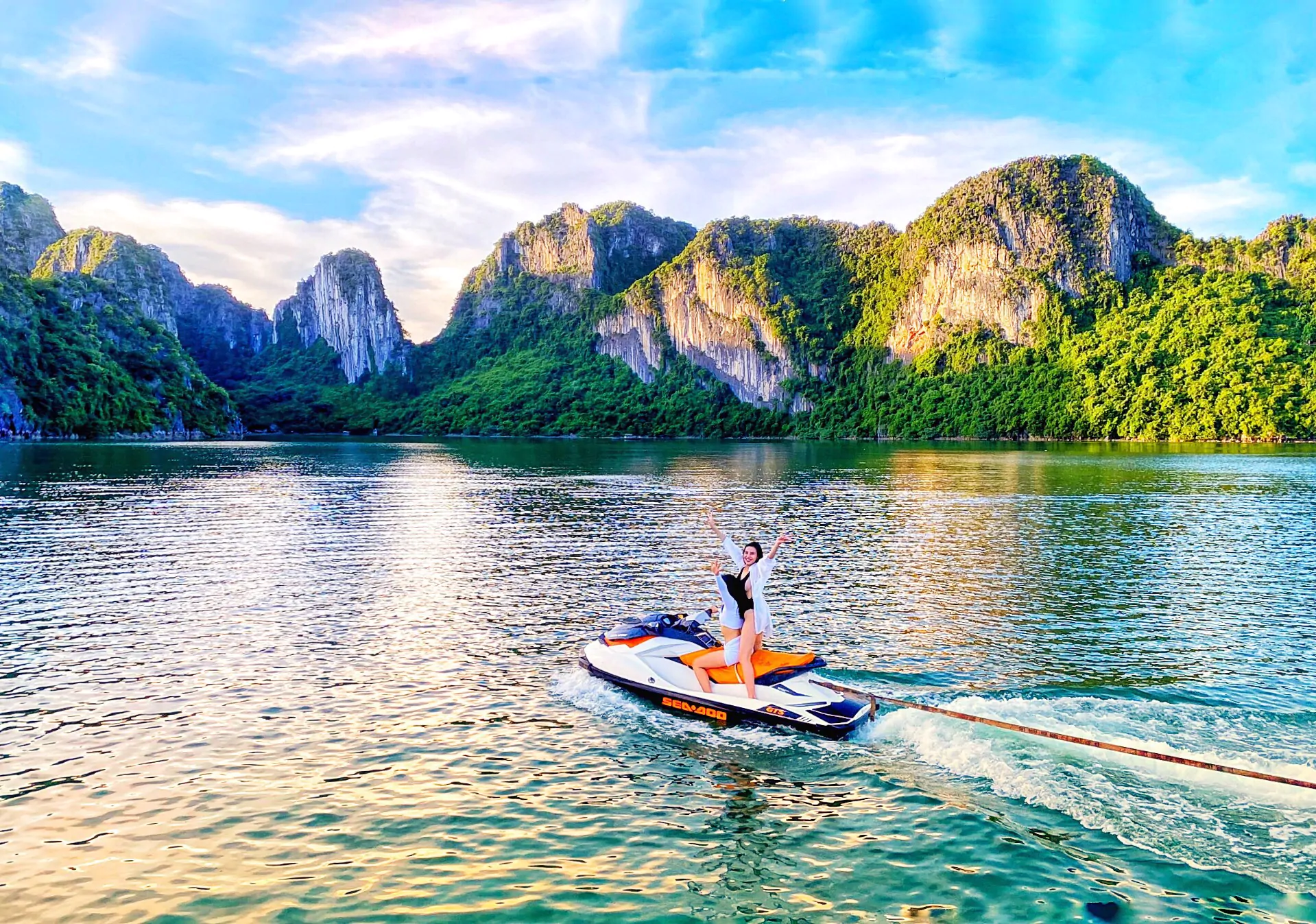 Giá thuê du thuyền cá nhân Hạ Long | Nha Trang | Phú Quốc 2023 Giá thuê du thuyền cá nhân Hạ Long