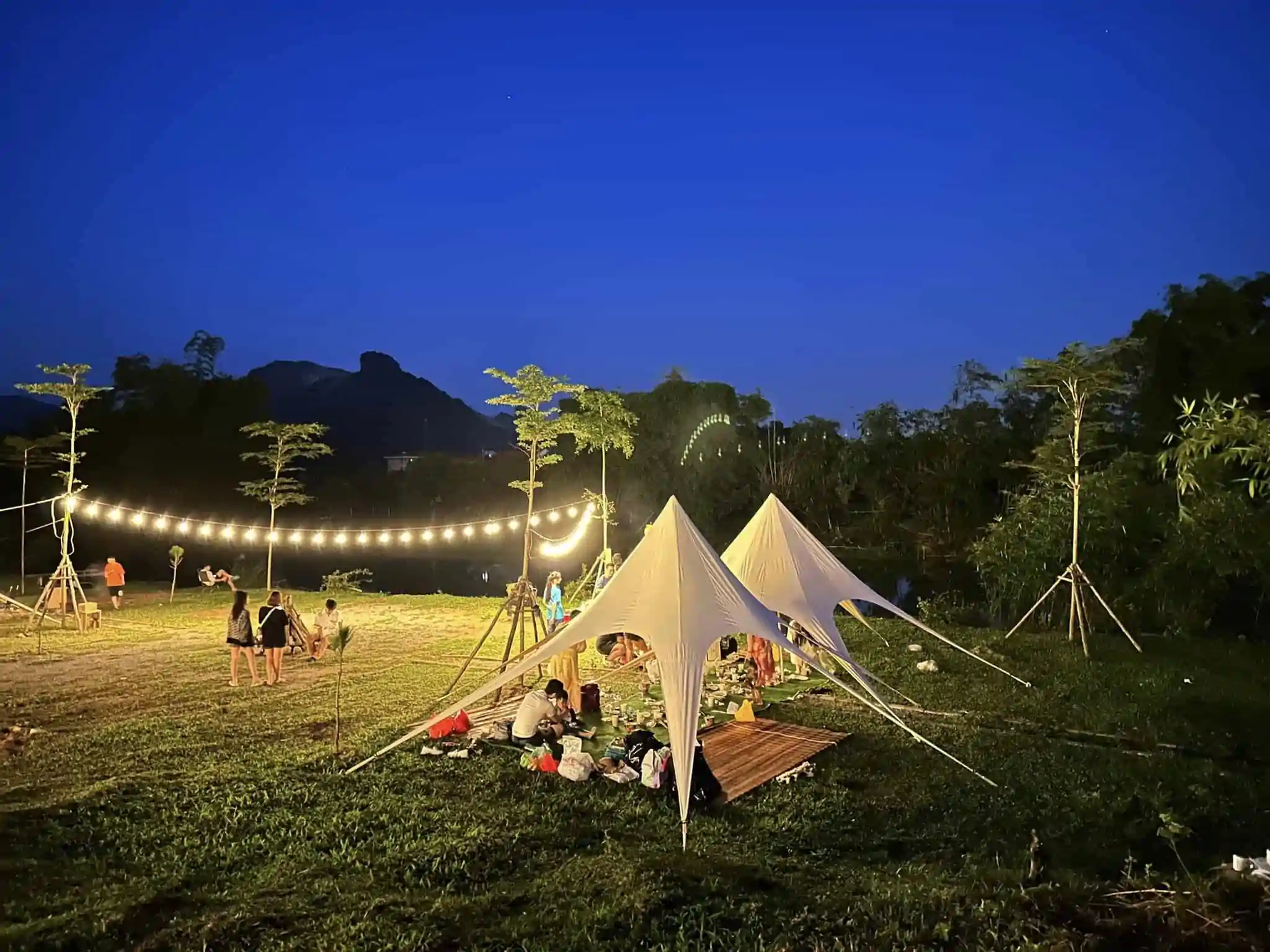 Man’s Farm - Thôn Đá Trắng, Thống Nhất, Hạ Long