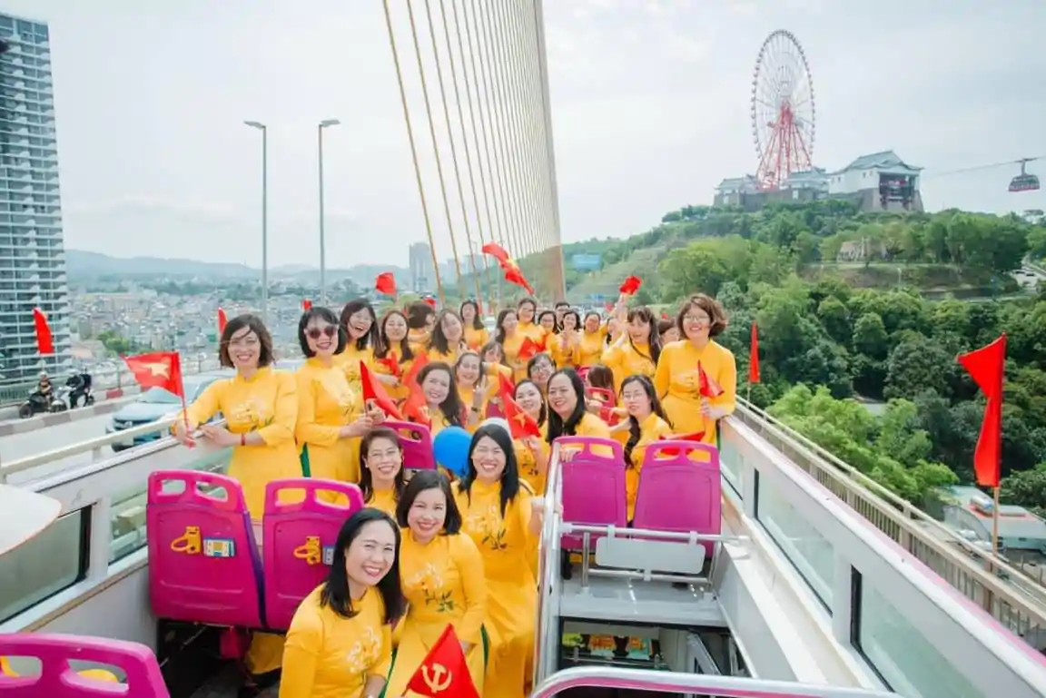 Giá vé xe bus 2 tầng Hạ Long năm 2025 - Đặt dịch vụ xe buýt City Tour Hạ Long Giá vé xe bus 2 tầng Hạ Long 2023 | Cập nhật mới nhất