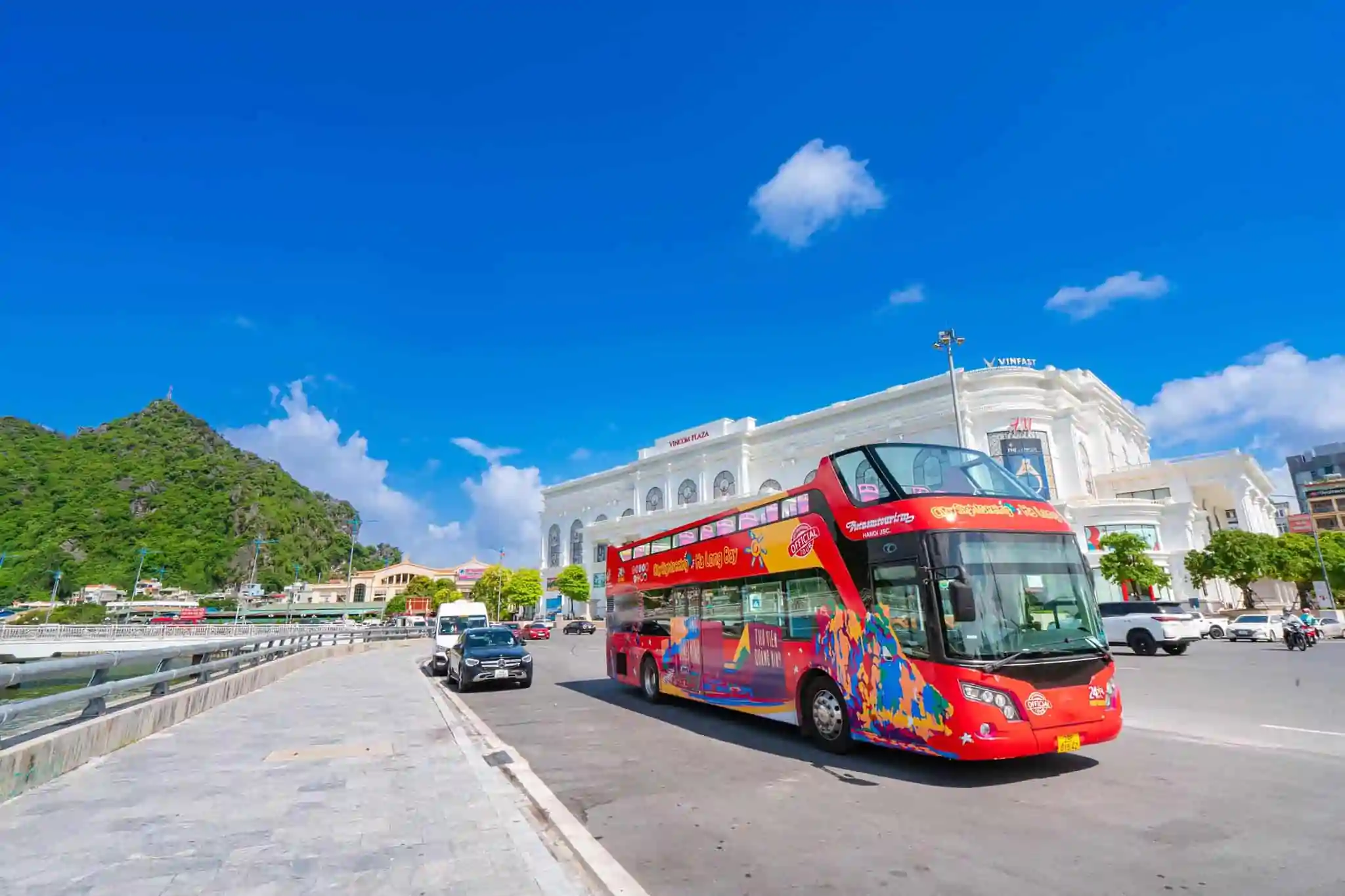 Giá vé xe bus 2 tầng Hạ Long năm 2025 - Đặt dịch vụ xe buýt City Tour Hạ Long Giá vé dịch vụ xe bus 2 tầng City Tour Hạ Long năm 2024