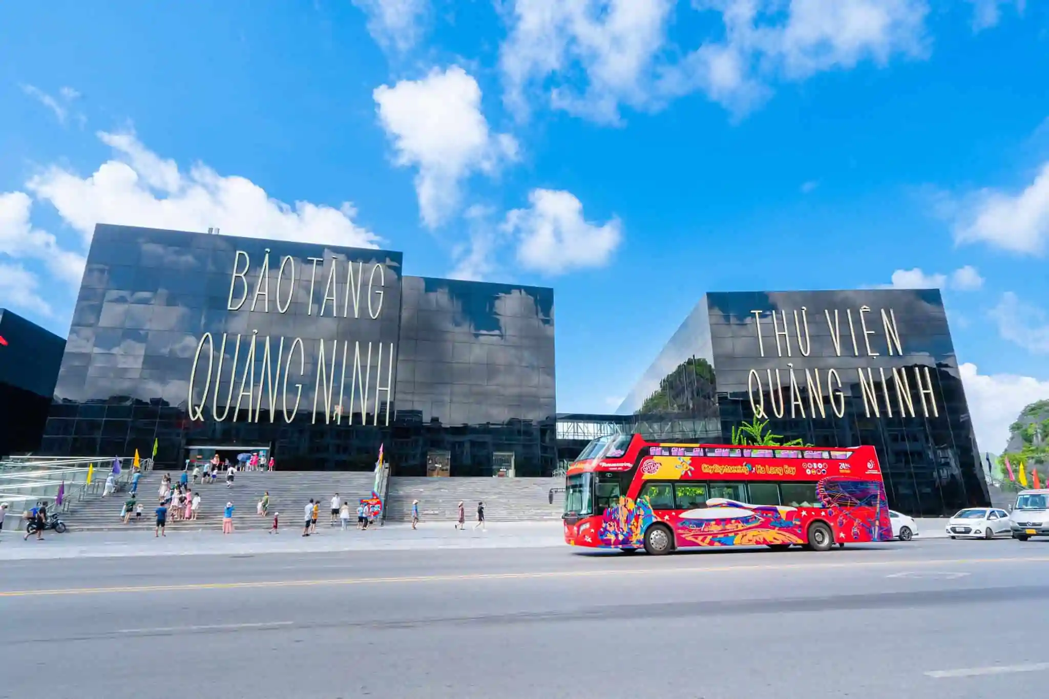 Giá vé xe bus 2 tầng Hạ Long năm 2025 - Đặt dịch vụ xe buýt City Tour Hạ Long Giá vé dịch vụ xe bus 2 tầng City Tour Hạ Long năm 2024