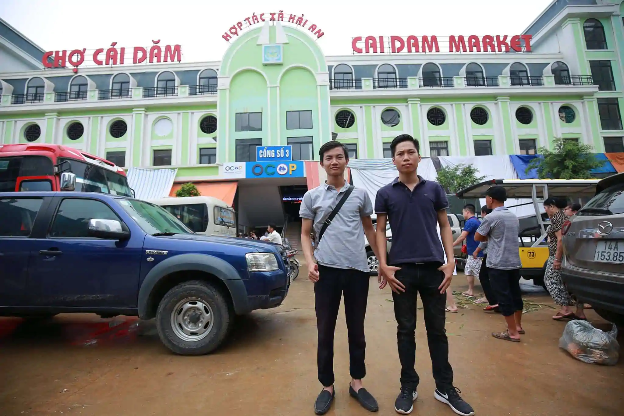 Review Bãi biển Marina Hạ Long mới nhất 2024 | Check-in Bãi Tắm Hùng Thắng Chợ Cái Dăm - Địa điểm mua bán Hải Sản tươi sống giá tốt tại Hạ Long
