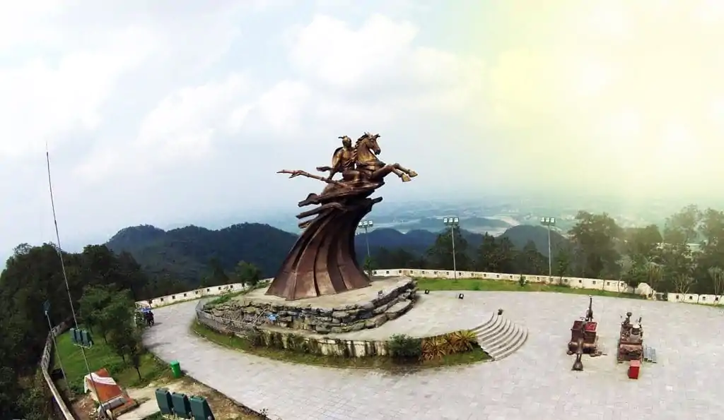 Khám phá Hồ Đồng Quan – “Hồ Tuyền Lâm thu nhỏ" tại Hà Nội 2023