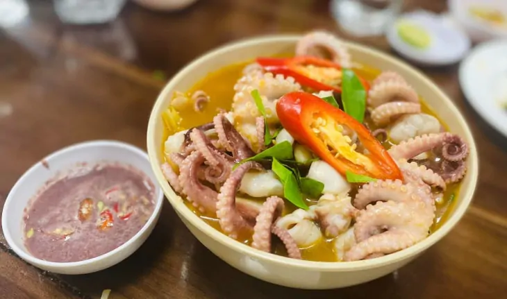 Khám Phá Đỉnh Kỳ Thượng Hoành Bồ - Nơi “Thâm Sơn, Cùng Cốc” Tại Hạ Long 2023 Khám Phá Đỉnh Kỳ Thượng Hoành Bồ - Nơi “Thâm Sơn, Cùng Cốc” Tại Hạ Long 2023