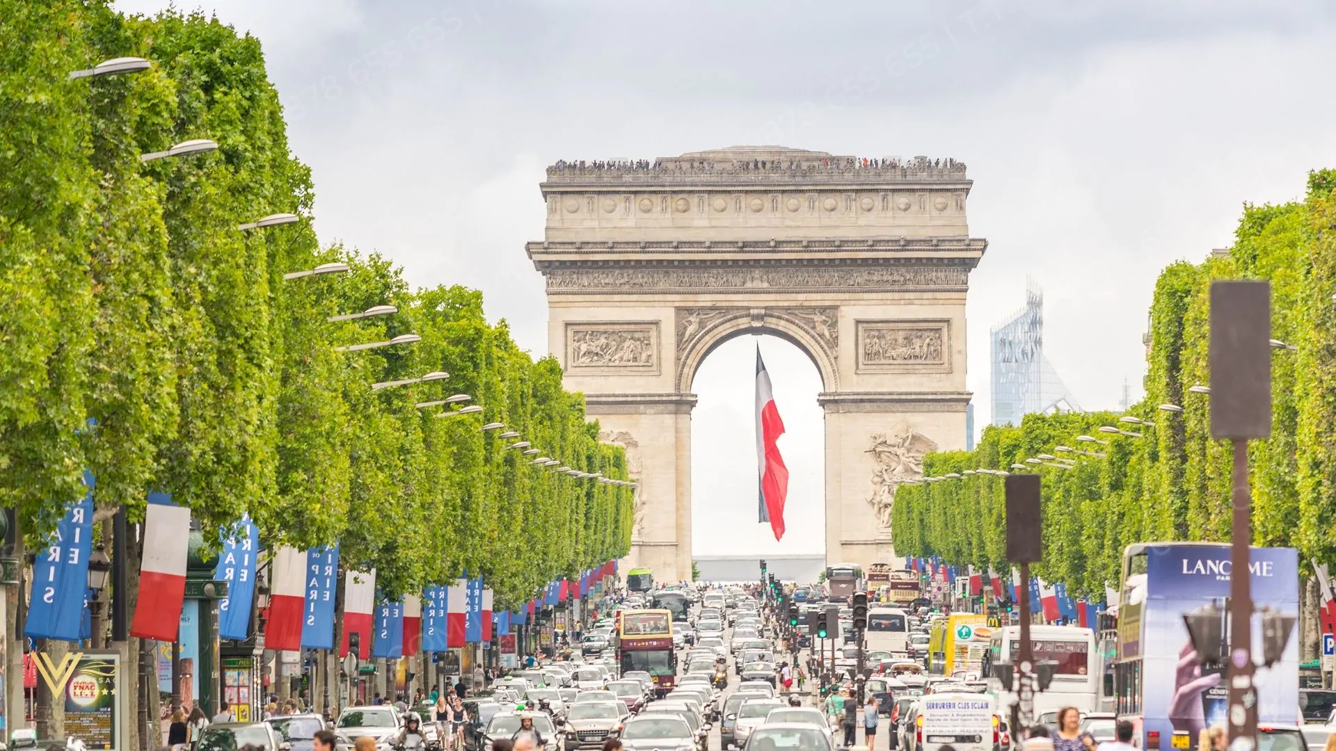 Thưởng Ngoạn Lễ Hội Hoa Tulip 2025 Tour Du Lịch Đức – Hà Lan – Bỉ – Pháp 9N8Đ