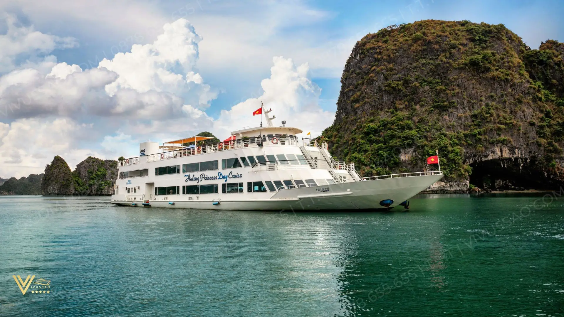 Review Du thuyền Halong Princess Day Cruise – Tour Tham Quan Vịnh Hạ Long Mới Nhất 2025