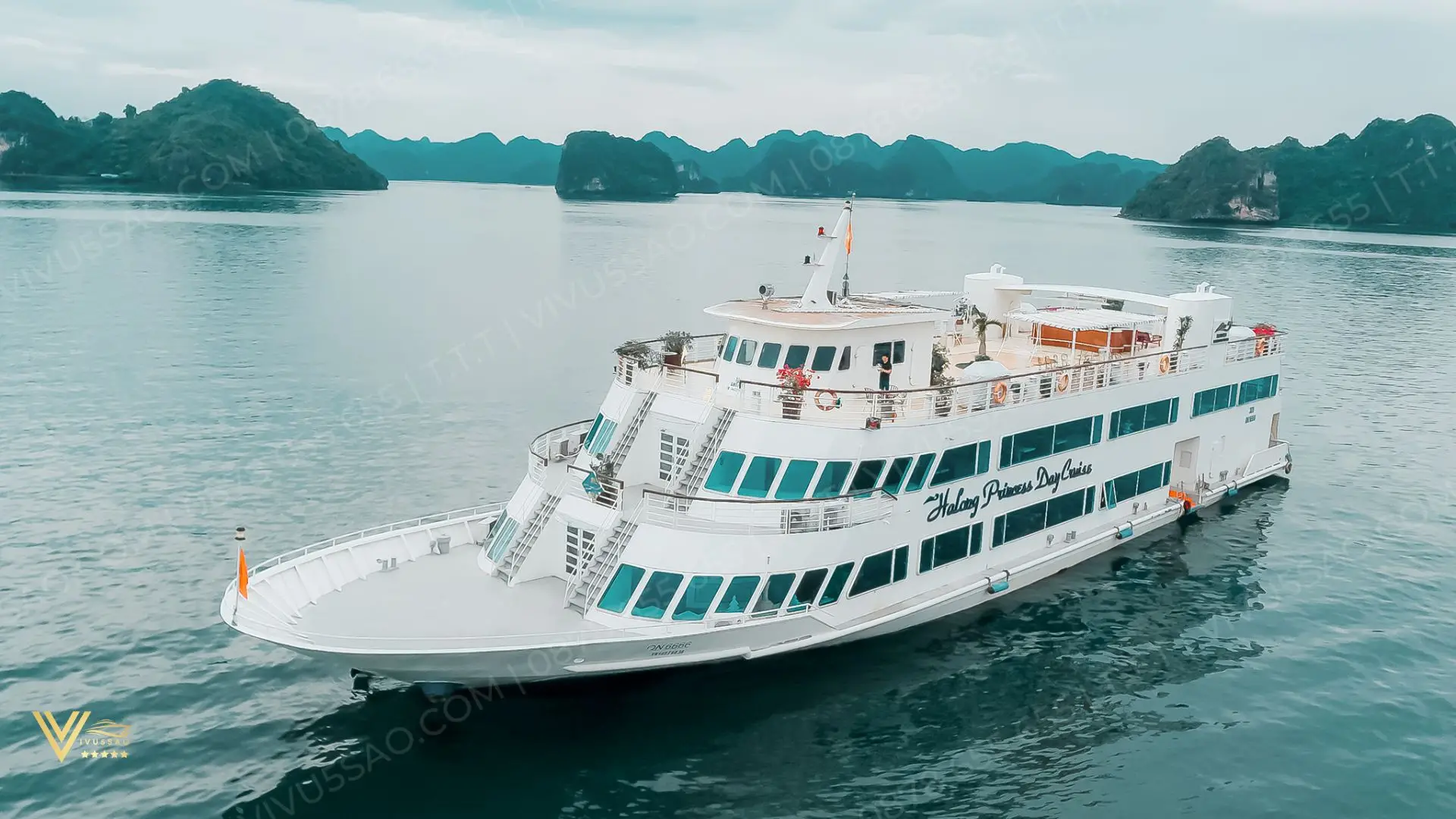 Review Du thuyền Halong Princess Day Cruise – Tour Tham Quan Vịnh Hạ Long Mới Nhất 2025