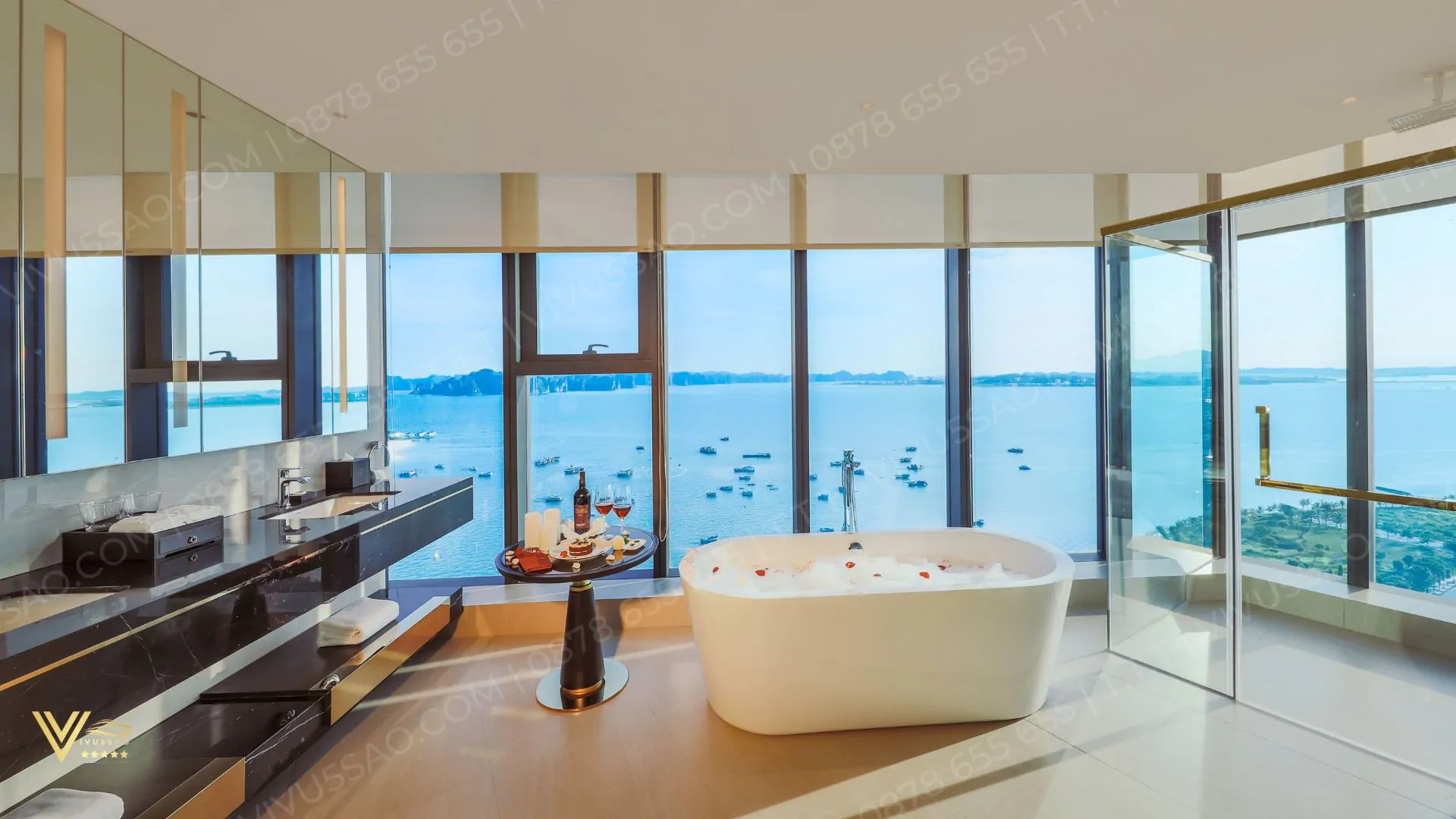 Review Khách Sạn Radisson Blu Hotel 2025 - Khách Sạn 5 Sao Gần Biển tại Hạ Long Review Khách Sạn Radisson Blu Hotel 2025 - Khách Sạn 5 Sao Gần Biển tại Hạ Long