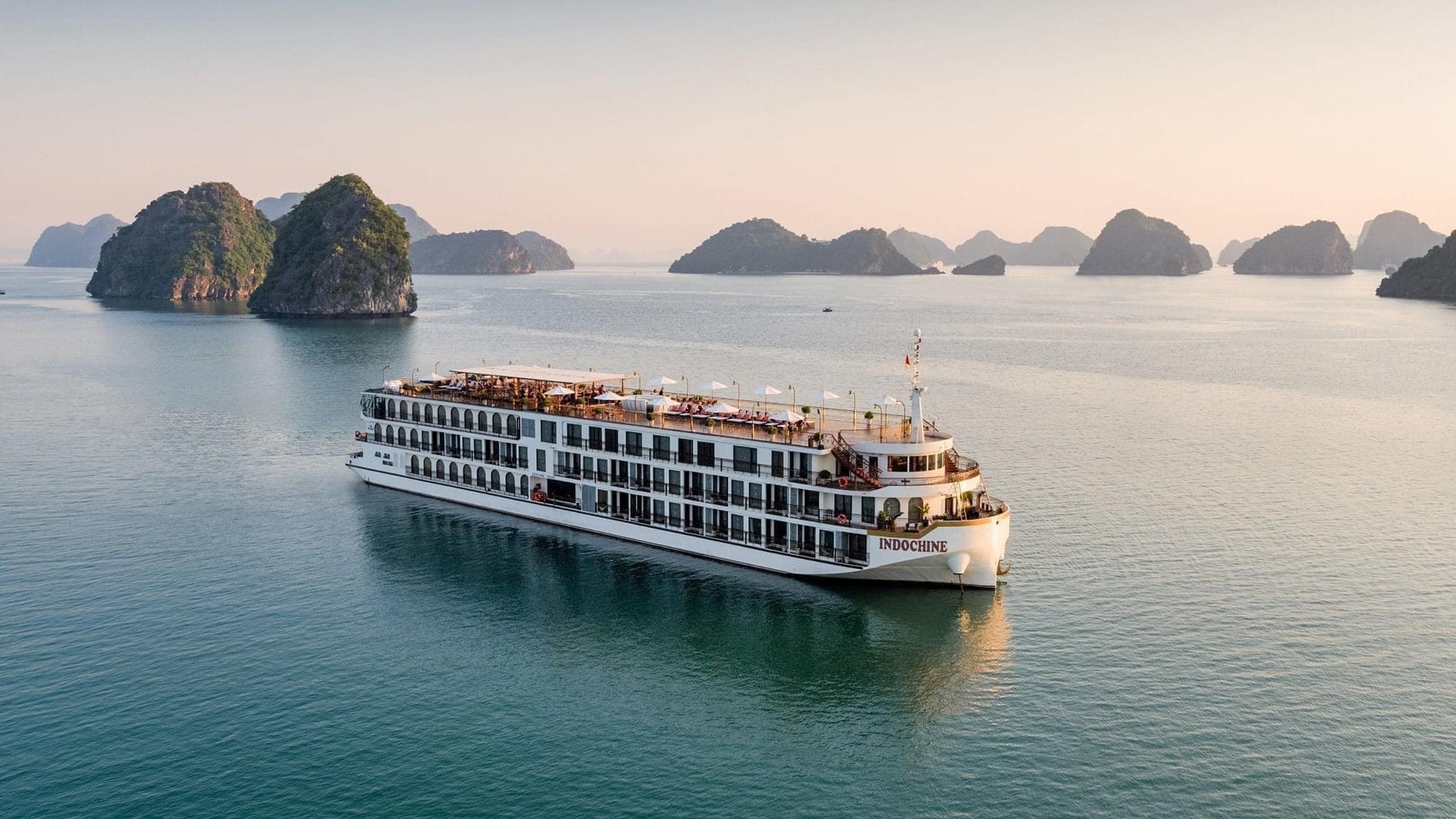  Top 10 du thuyền đẹp nhất vịnh Hạ Long | Du thuyền Indochine 