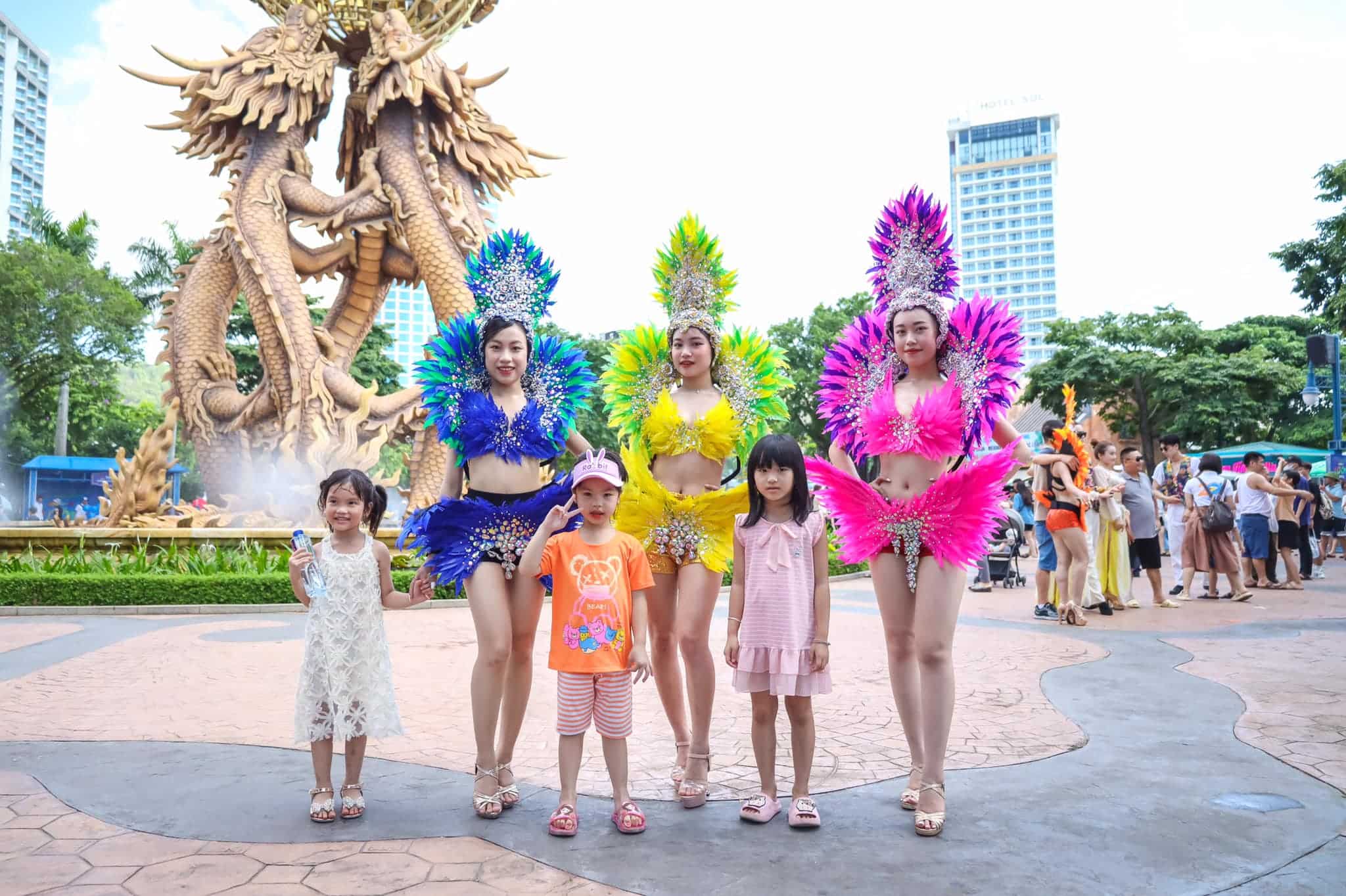 Đại chiến lốc xoáy: Hạ nhiệt mùa hè 2023 cùng "Thế Giới Nước" khổng lồ | SunWorld Hạ Long Complex 5 Chương trình "Đại chiến Lốc xoáy" giải nhiệt mùa hè 2023 - Công viên nước Hạ Long - Typhoon Water Park | Sunworld Hạ Long Complex