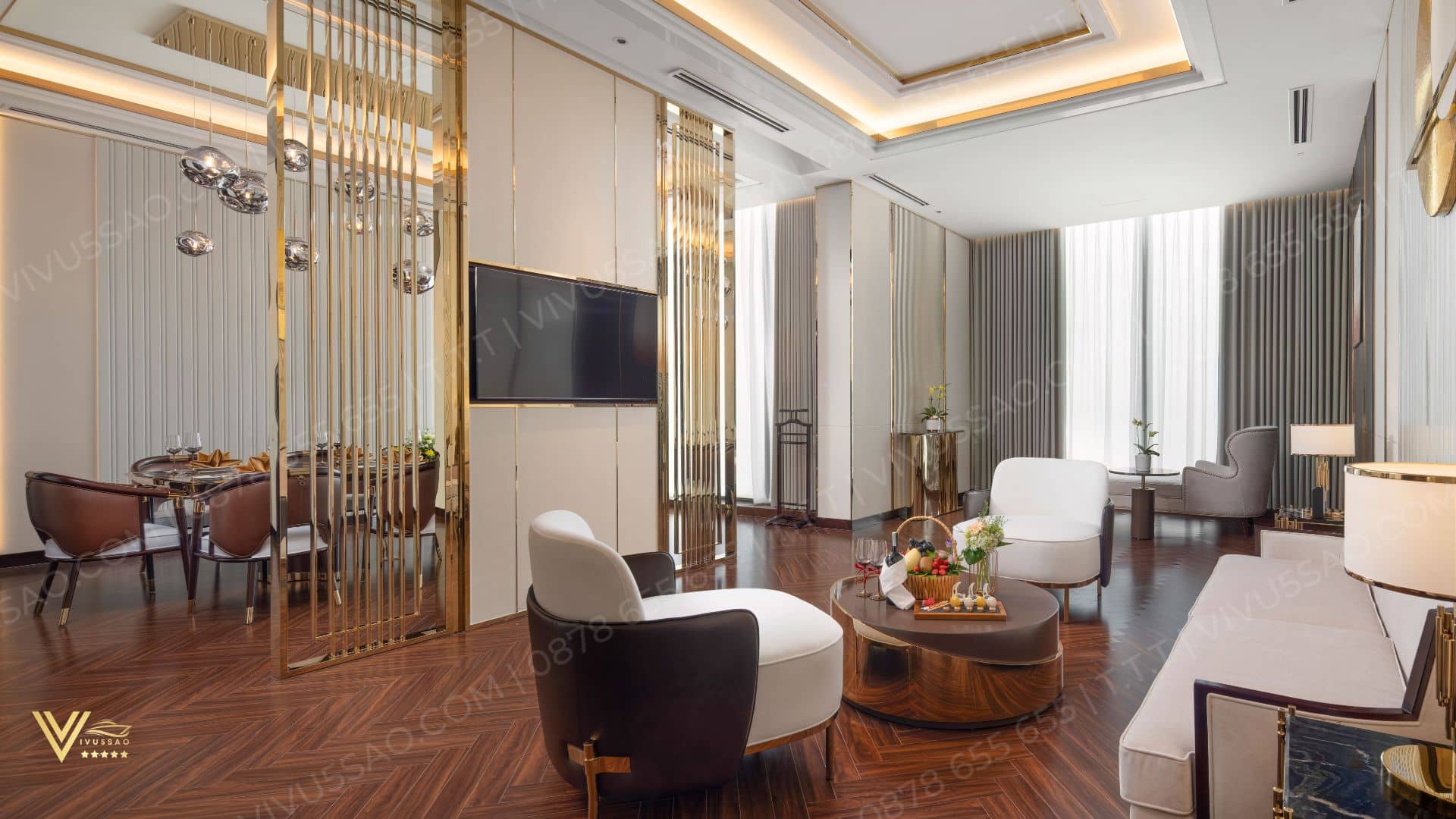 Review Khách Sạn Radisson Blu Hotel 2025 - Khách Sạn 5 Sao Gần Biển tại Hạ Long