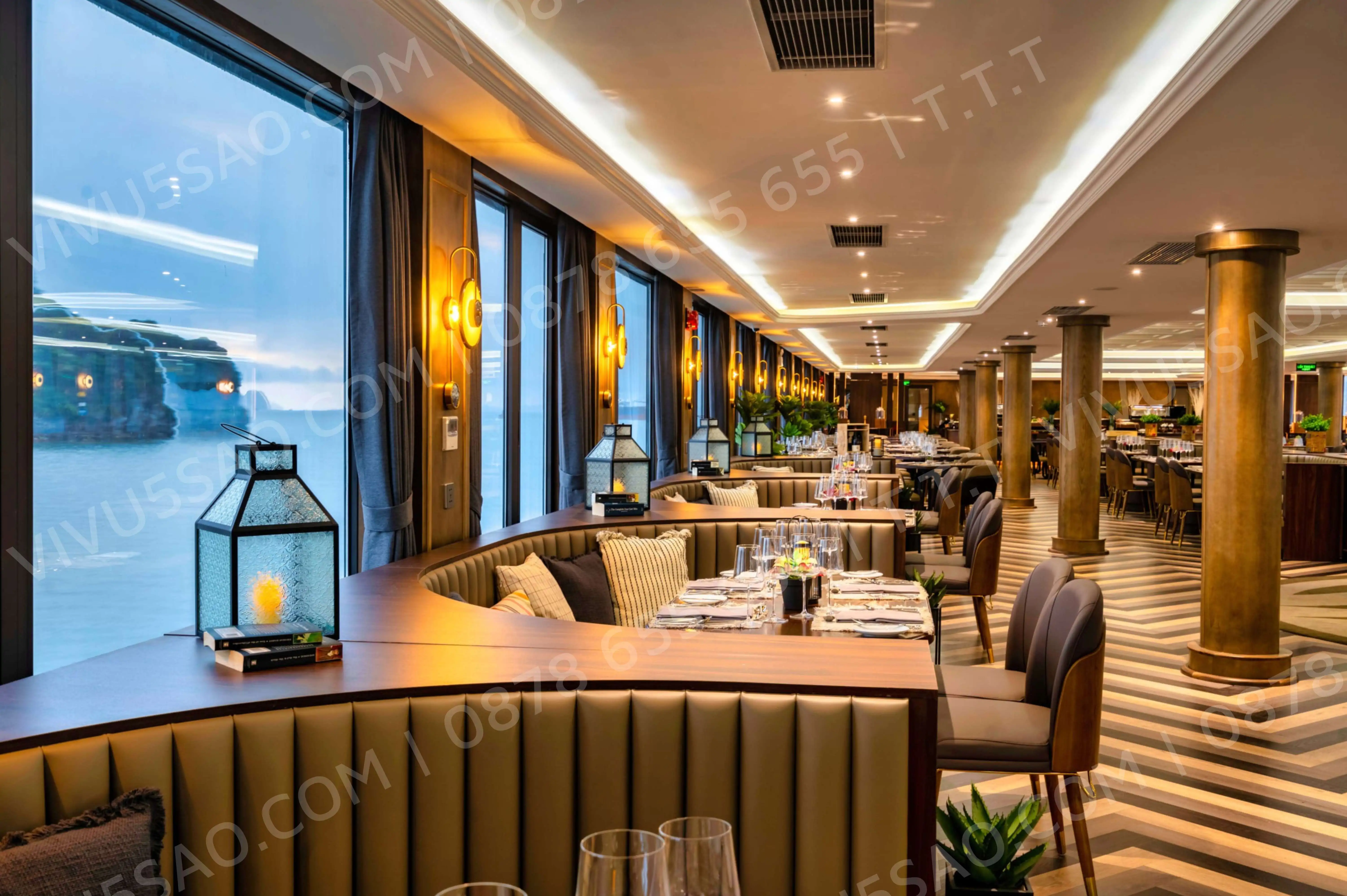 Ambassador-daily-cruise-2-vinh-ha-long